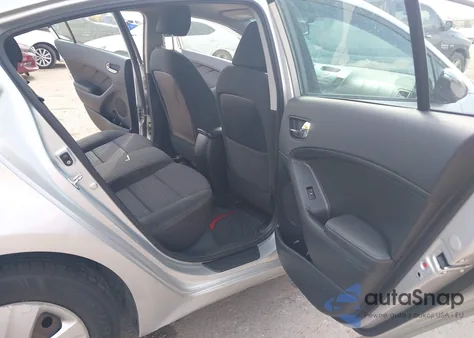 2015 Kia Forte Lx из США, поврежденный, VIN KNAFX4A67F5287233